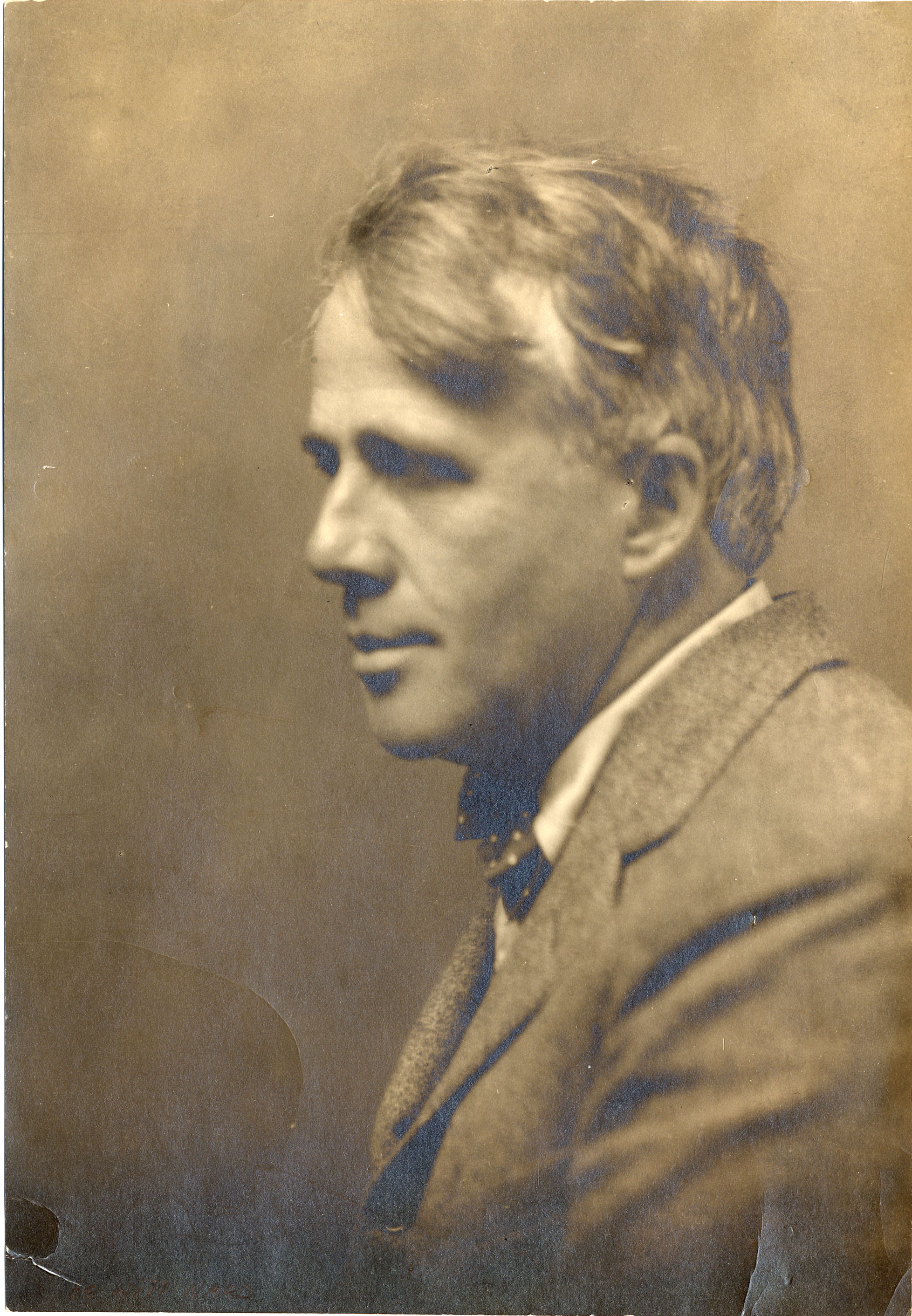 Photographic portrait of Robert Frost